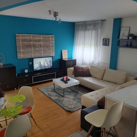 Studio Apartman Karler Károlyváros Kültér fotó