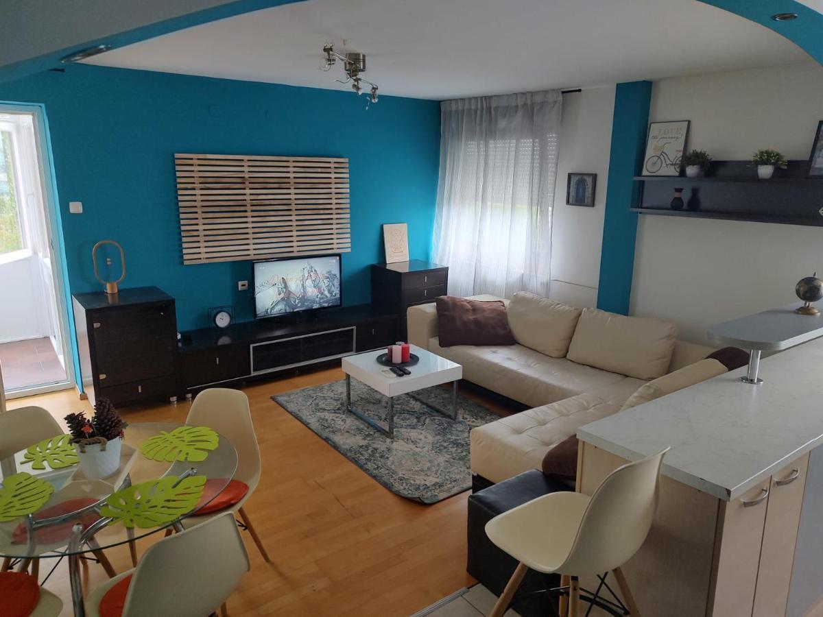 Studio Apartman Karler Károlyváros Kültér fotó